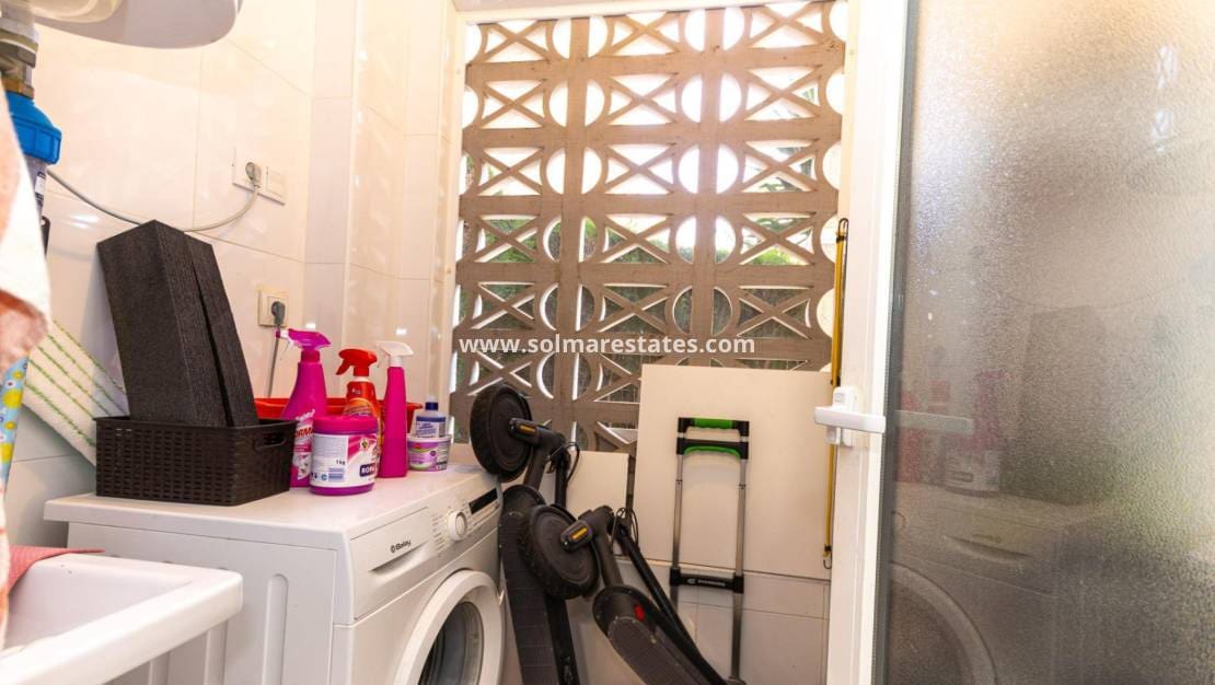 2 bedroom Apartment for sale in Playa Flamenca with pool - € 218,000 (Ref: 9908936)