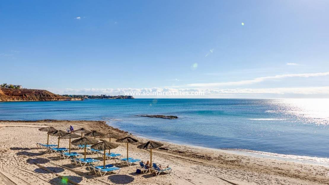 2 bedroom Apartment for sale in Playa Flamenca with pool - € 218,000 (Ref: 9908936)