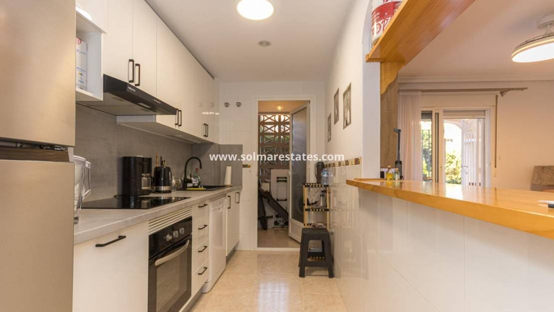 2 bedroom Apartment for sale in Playa Flamenca with pool - € 218,000 (Ref: 9908936)