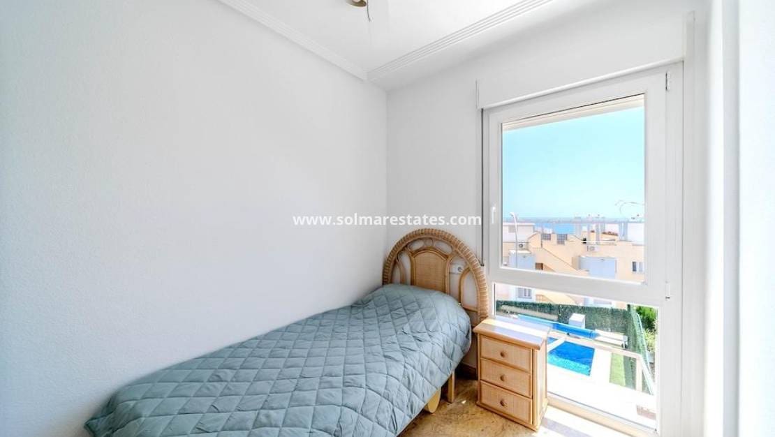 3 camera da letto Casa in vendita in Cabo Roig con piscina - 450.000 € (Rif: 9909046)