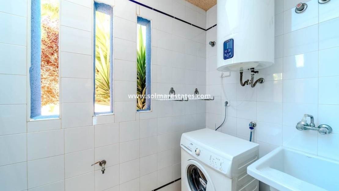 3 camera da letto Casa in vendita in Cabo Roig con piscina - 450.000 € (Rif: 9909046)