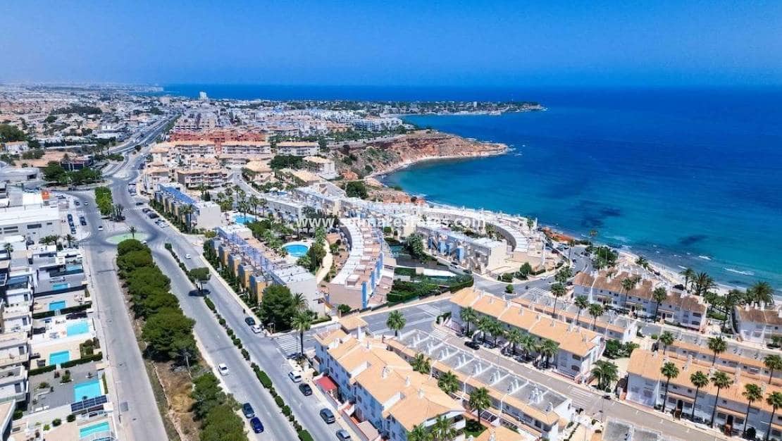 3 camera da letto Casa in vendita in Cabo Roig con piscina - 450.000 € (Rif: 9909046)