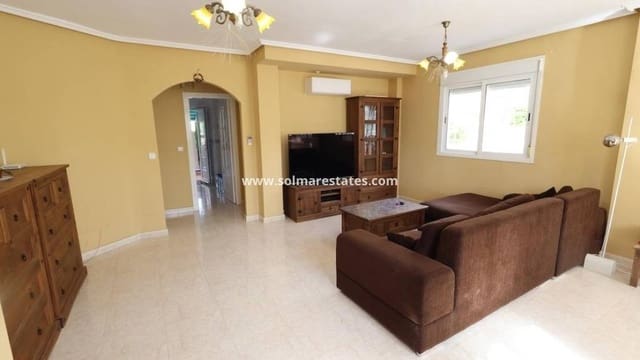 3 sypialnia Dom blizniak na sprzedaż w Doña Pepa, Rojales z basenem - 340 000 € (Ref: 9909047)