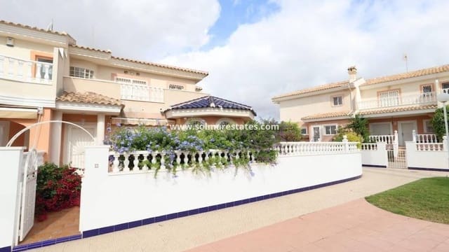 3 sypialnia Dom blizniak na sprzedaż w Doña Pepa, Rojales z basenem - 340 000 € (Ref: 9909047)