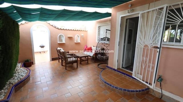 3 sypialnia Dom blizniak na sprzedaż w Doña Pepa, Rojales z basenem - 340 000 € (Ref: 9909047)