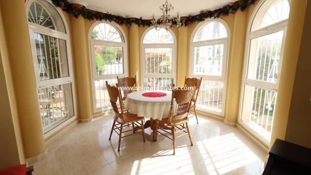 3 sypialnia Dom blizniak na sprzedaż w Doña Pepa, Rojales z basenem - 340 000 € (Ref: 9909047)