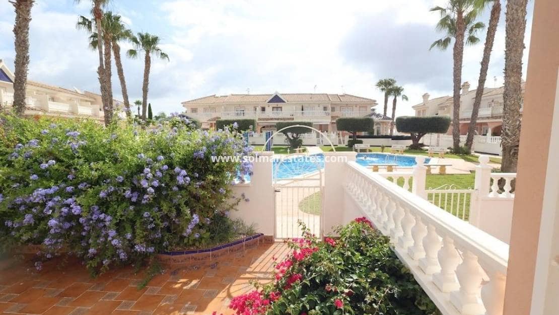 3 bedroom Semi-detached Villa for sale in Dona Pepa with pool - € 340,000 (Ref: 9909047)