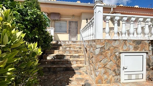 2 bedroom Bungalow for sale in La Florida, Orihuela with pool - € 145,000 (Ref: 9909048)
