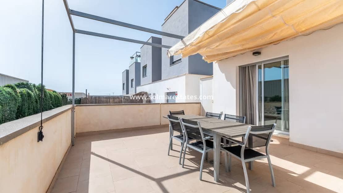 3 sovrum Semi-fristående Villa till salu i Orihuela Costa med pool - 360 000 € (Ref: 9911726)