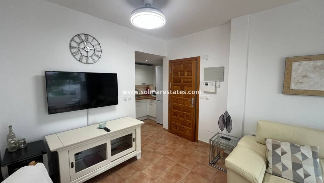 2 sypialnia Apartament na sprzedaż w Villamartin z basenem - 189 000 € (Ref: 9912234)