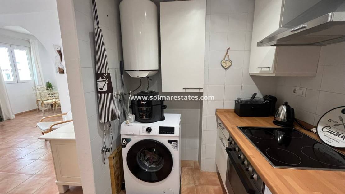 2 sypialnia Apartament na sprzedaż w Villamartin z basenem - 189 000 € (Ref: 9912234)