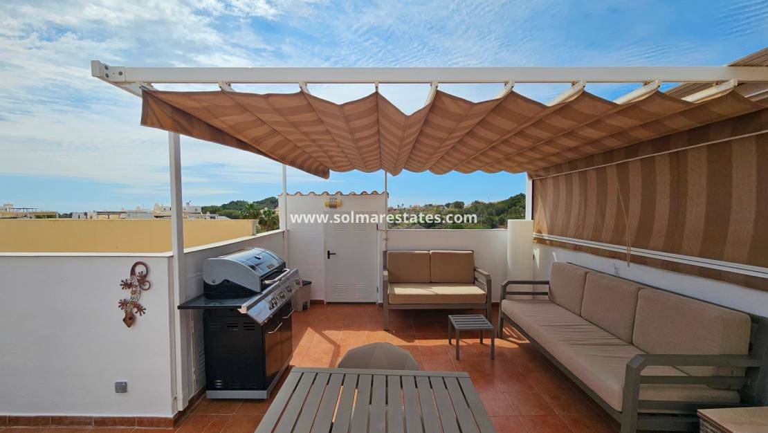 2 sypialnia Apartament na sprzedaż w Villamartin z basenem - 189 000 € (Ref: 9912234)