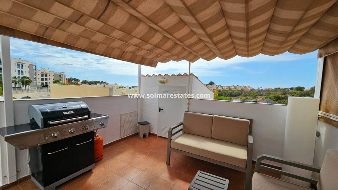 2 sypialnia Apartament na sprzedaż w Villamartin z basenem - 189 000 € (Ref: 9912234)