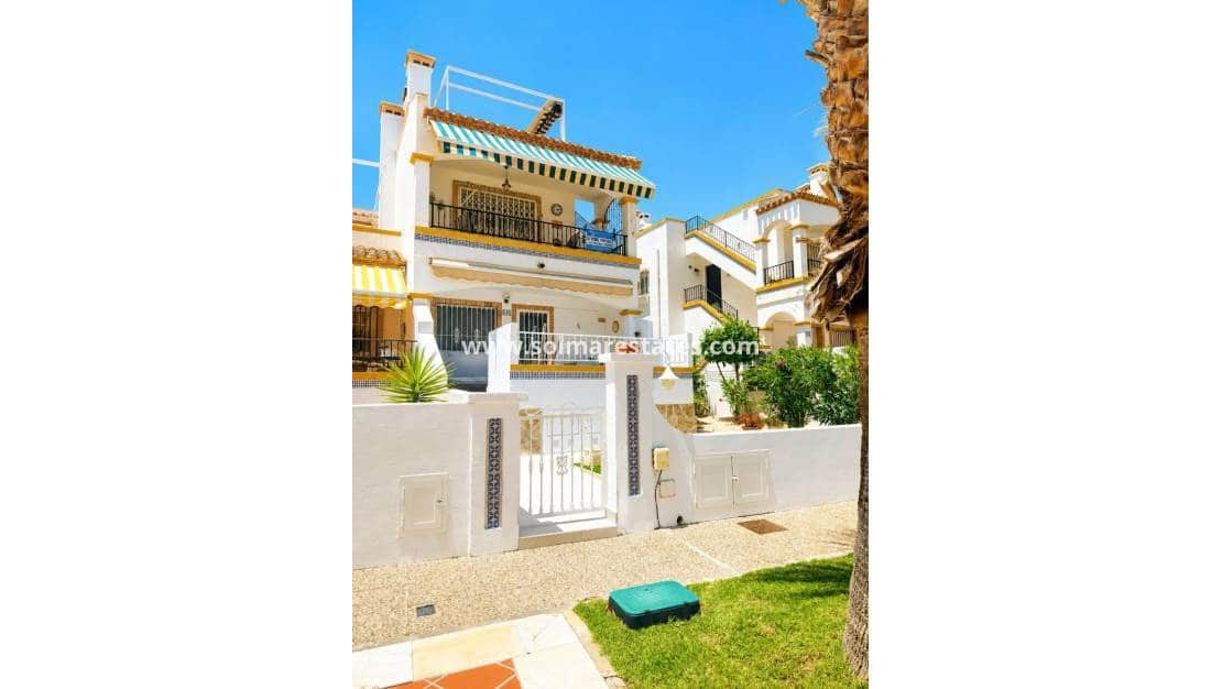 2 soveværelse Lejlighed til salg i Villamartin med swimmingpool - € 239.995 (Ref: 9912382)
