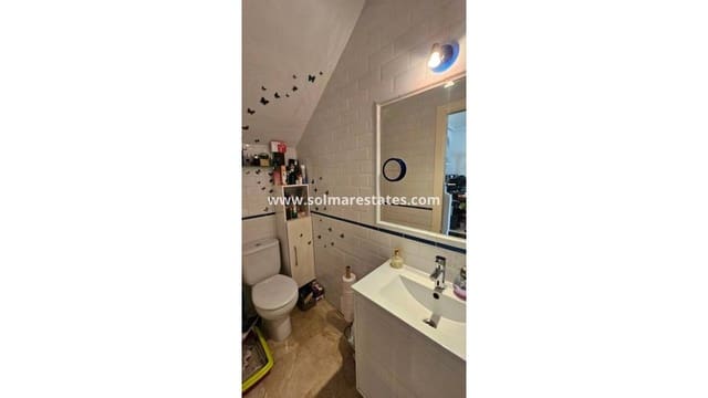 2 quarto Casa em Banda para venda em Villamartin, Orihuela com piscina - 239 000 € (Ref: 9912383)