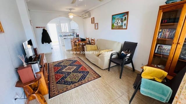 2 slaapkamer Bungalow te koop in Daya Nueva met zwembad - € 140.000 (Ref: 9914932)