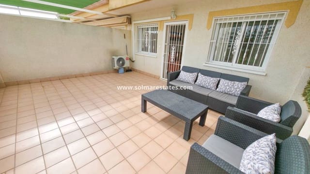 Apartamento de 2 habitaciones en Villamartin, Orihuela en venta con piscina - 149.950 € (Ref: 9914991)