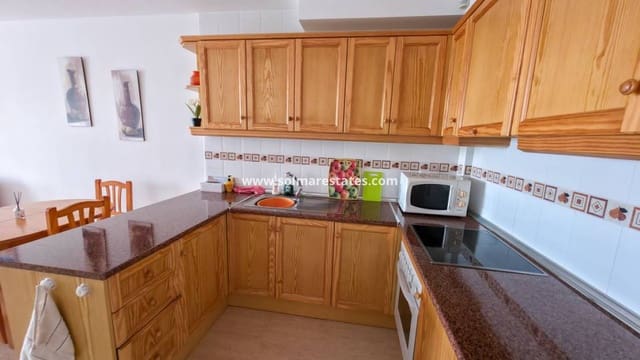 Apartamento de 2 habitaciones en Villamartin, Orihuela en venta con piscina - 149.950 € (Ref: 9914991)