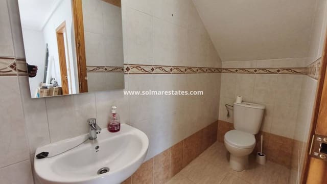 3 makuuhuone Omakotitalo myytävänä paikassa Ciudad Quesada, Rojales mukana uima-altaan - 275 000 € (Ref: 9918609)