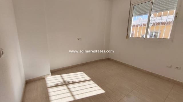 3 makuuhuone Omakotitalo myytävänä paikassa Ciudad Quesada, Rojales mukana uima-altaan - 275 000 € (Ref: 9918609)