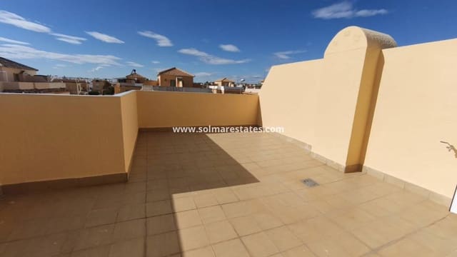 3 makuuhuone Omakotitalo myytävänä paikassa Ciudad Quesada, Rojales mukana uima-altaan - 275 000 € (Ref: 9918609)