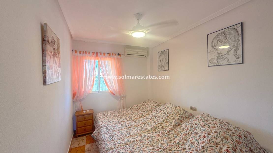 2 sypialnia Apartament na sprzedaż w Cabo Roig z basenem - 169 950 € (Ref: 9918765)