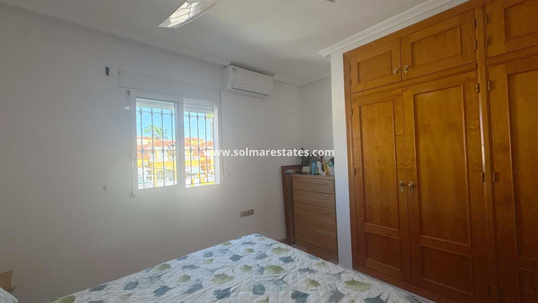 2 sypialnia Apartament na sprzedaż w Cabo Roig z basenem - 169 950 € (Ref: 9918765)