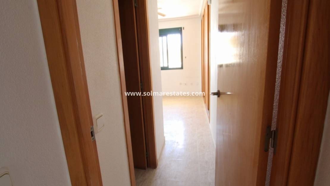 2 sypialnia Apartament na sprzedaż w Dona Pepa z basenem - 169 950 € (Ref: 9918766)
