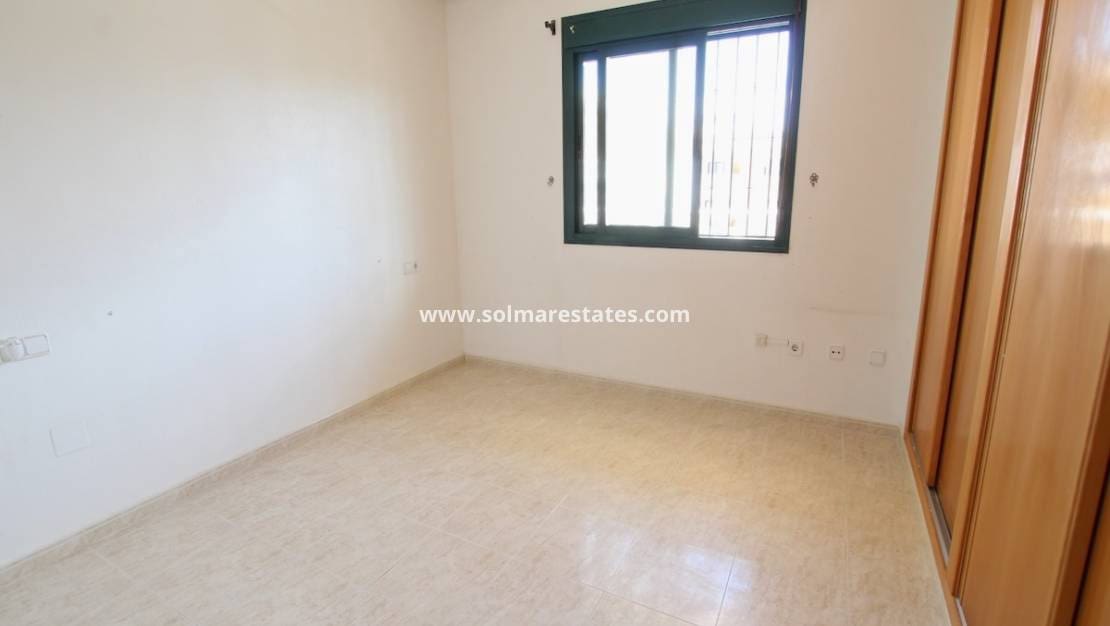 2 sypialnia Apartament na sprzedaż w Dona Pepa z basenem - 169 950 € (Ref: 9918766)