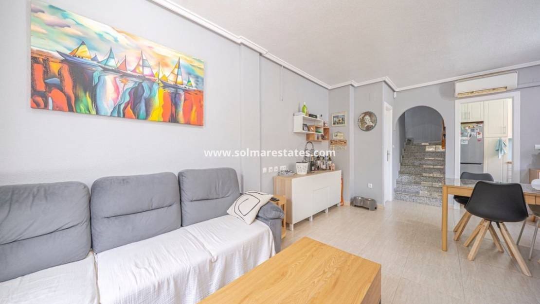 3 camera da letto Villetta Bifamiliare in vendita in Ciudad Quesada con piscina - 289.000 € (Rif: 9918769)