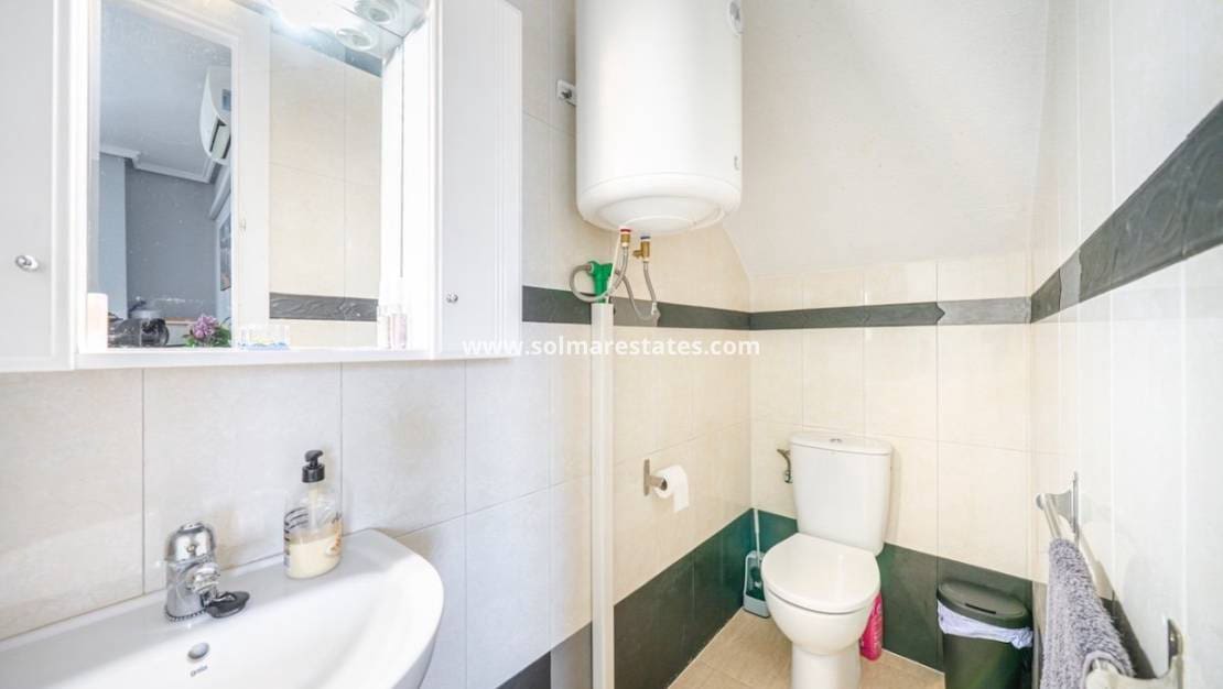 3 camera da letto Villetta Bifamiliare in vendita in Ciudad Quesada con piscina - 289.000 € (Rif: 9918769)