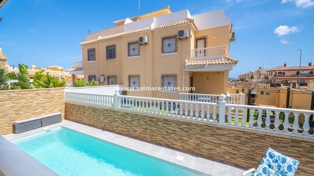 3 camera da letto Villetta Bifamiliare in vendita in Ciudad Quesada, Rojales con piscina - 289.000 € (Rif: 9918769)
