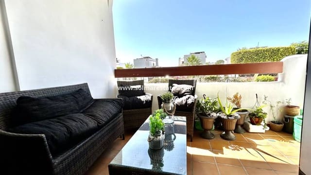 2 soveværelse Lejlighed til salg i Villamartin, Orihuela med swimmingpool - € 199.000 (Ref: 9918989)