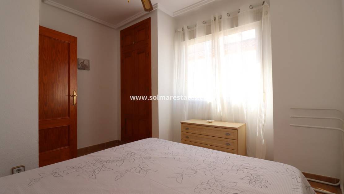 3 sovrum Villa till salu i San Miguel de Salinas med pool - 259 950 € (Ref: 9919201)