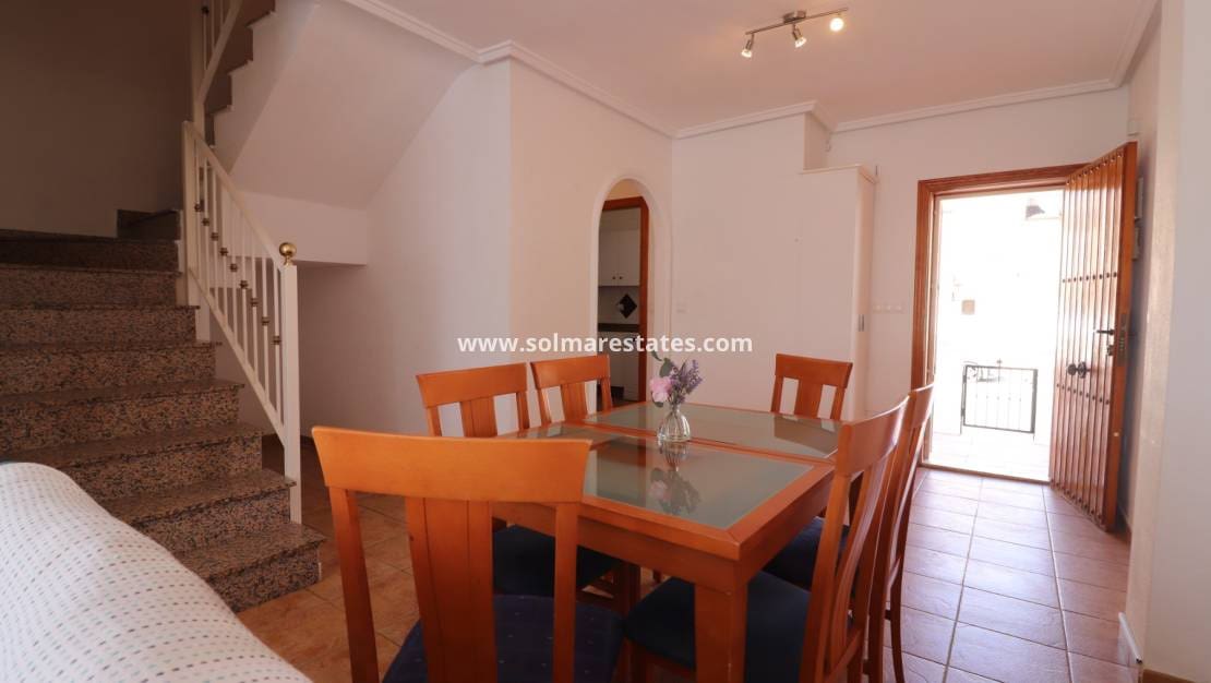3 sovrum Villa till salu i San Miguel de Salinas med pool - 259 950 € (Ref: 9919201)