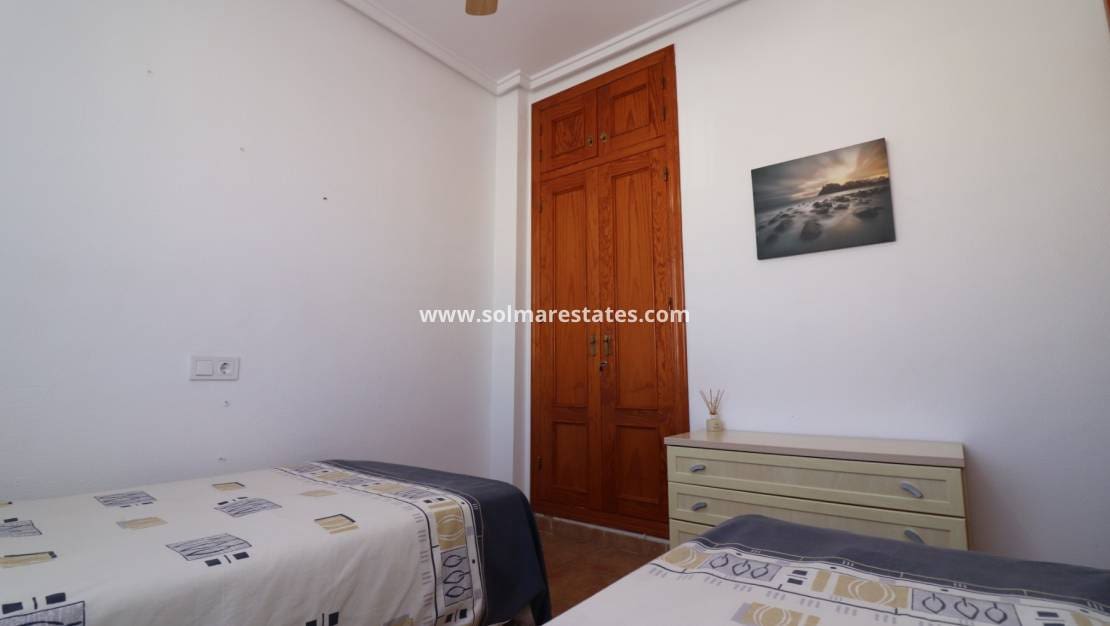 3 sovrum Villa till salu i San Miguel de Salinas med pool - 259 950 € (Ref: 9919201)