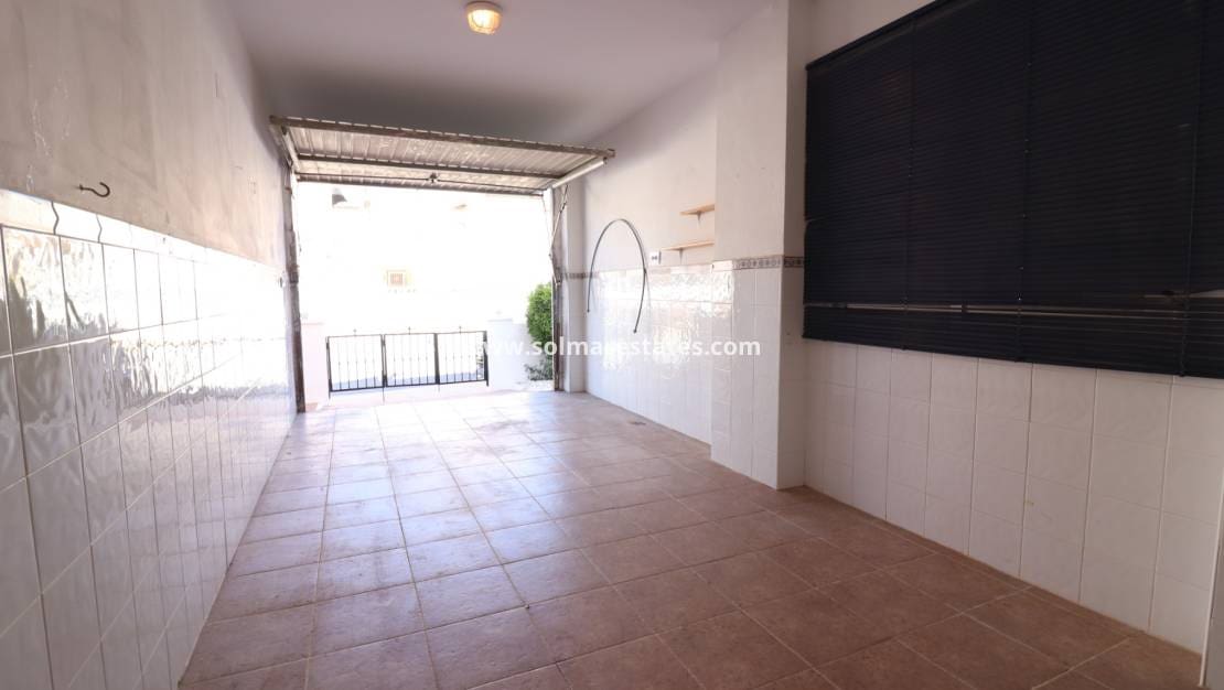 3 sovrum Villa till salu i San Miguel de Salinas med pool - 259 950 € (Ref: 9919201)