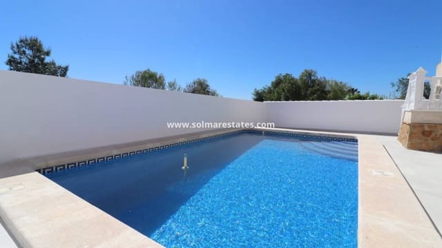 3 sypialnia Willa na sprzedaż w San Miguel de Salinas z basenem - 259 950 € (Ref: 9919201)