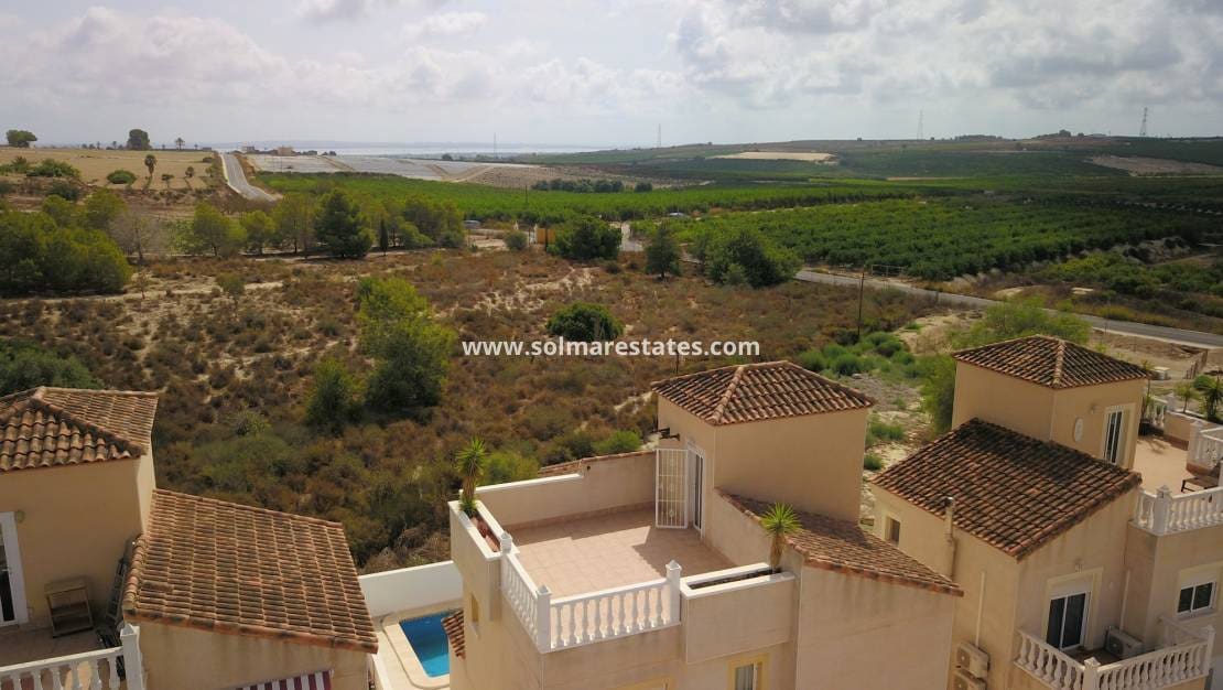 3 chambre Villa/Maison à vendre à San Miguel de Salinas avec piscine - 250 000 € (Ref: 9919201)