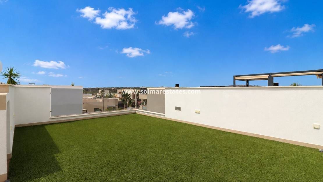 3 sovrum Villa till salu i Benijofar med pool - 415 000 € (Ref: 9919202)