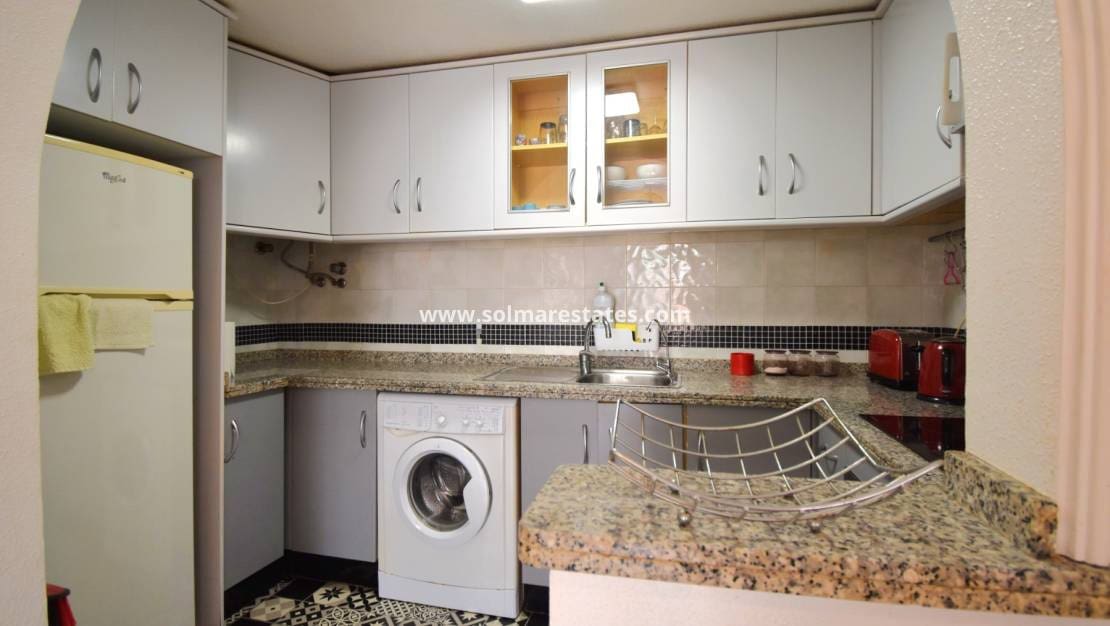 2 soverom Leilighet til salgs i Playa Flamenca med svømmebasseng - € 169 900 (Ref: 9919203)