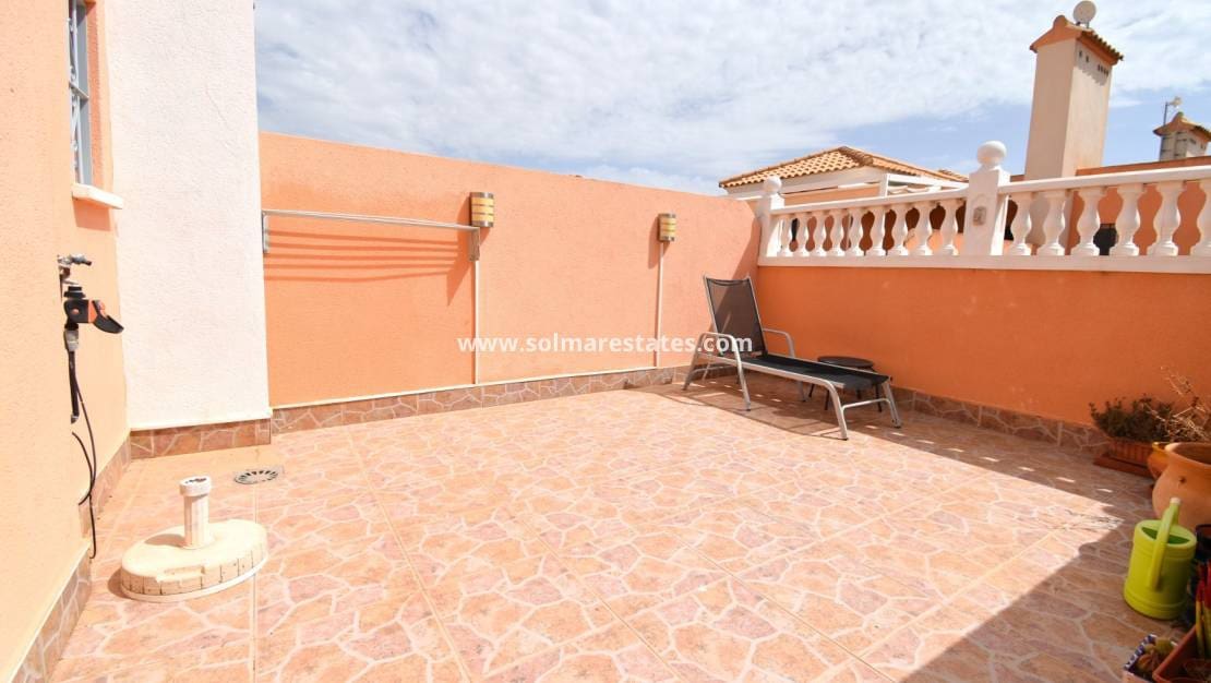 2 soverom Leilighet til salgs i Playa Flamenca med svømmebasseng - € 169 900 (Ref: 9919203)