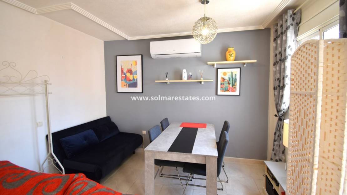2 soverom Leilighet til salgs i Playa Flamenca med svømmebasseng - € 169 900 (Ref: 9919203)
