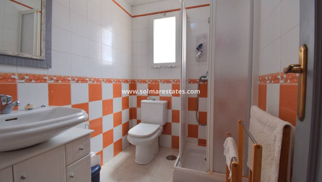 2 soverom Leilighet til salgs i Playa Flamenca med svømmebasseng - € 169 900 (Ref: 9919203)