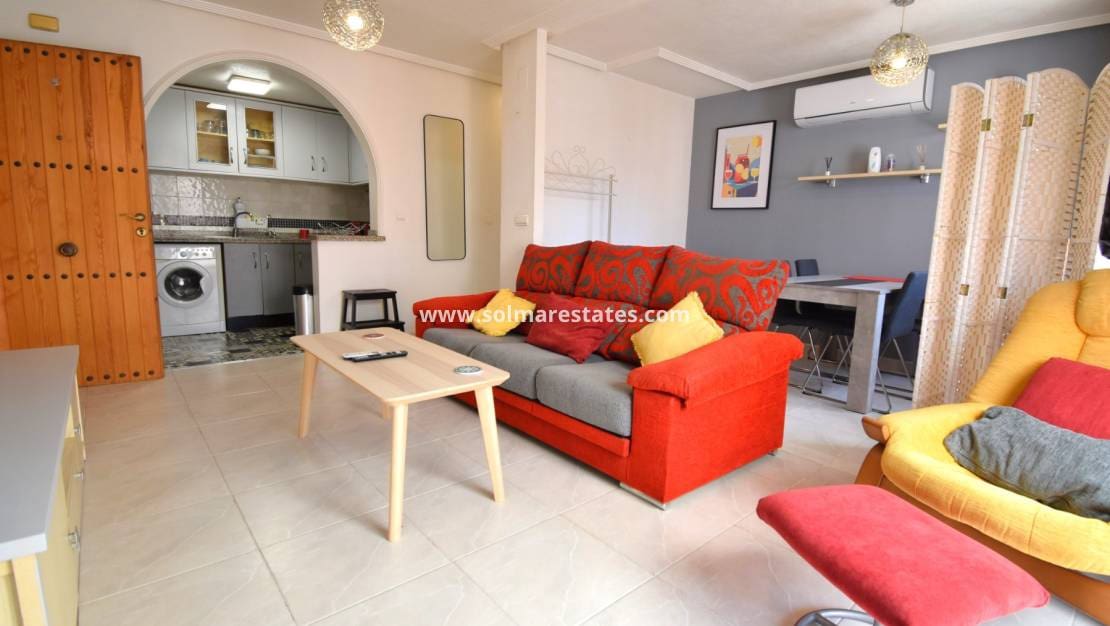 2 soverom Leilighet til salgs i Playa Flamenca med svømmebasseng - € 169 900 (Ref: 9919203)