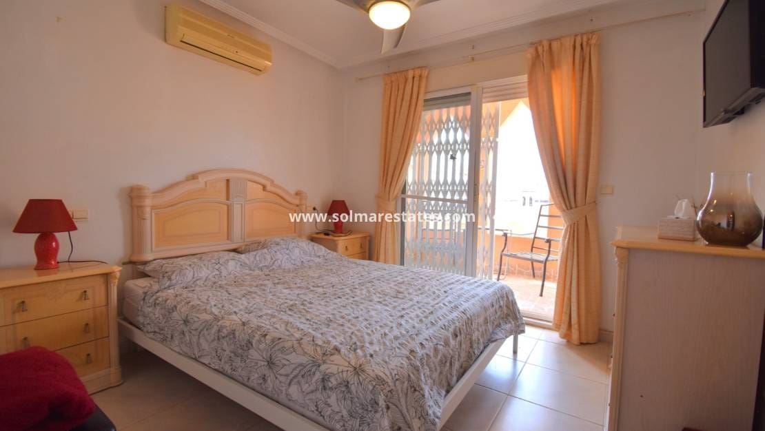 2 soverom Leilighet til salgs i Playa Flamenca med svømmebasseng - € 169 900 (Ref: 9919203)