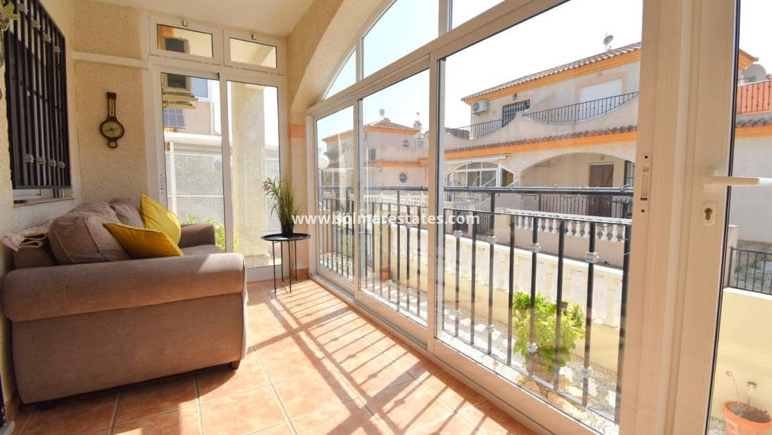 2 slaapkamer Halfvrijstaande villa te koop in Playa Flamenca met zwembad - € 225.000 (Ref: 9919204)