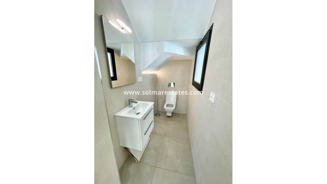 3 bedroom Villa for sale in Benijofar with pool - € 399,000 (Ref: 9922691)