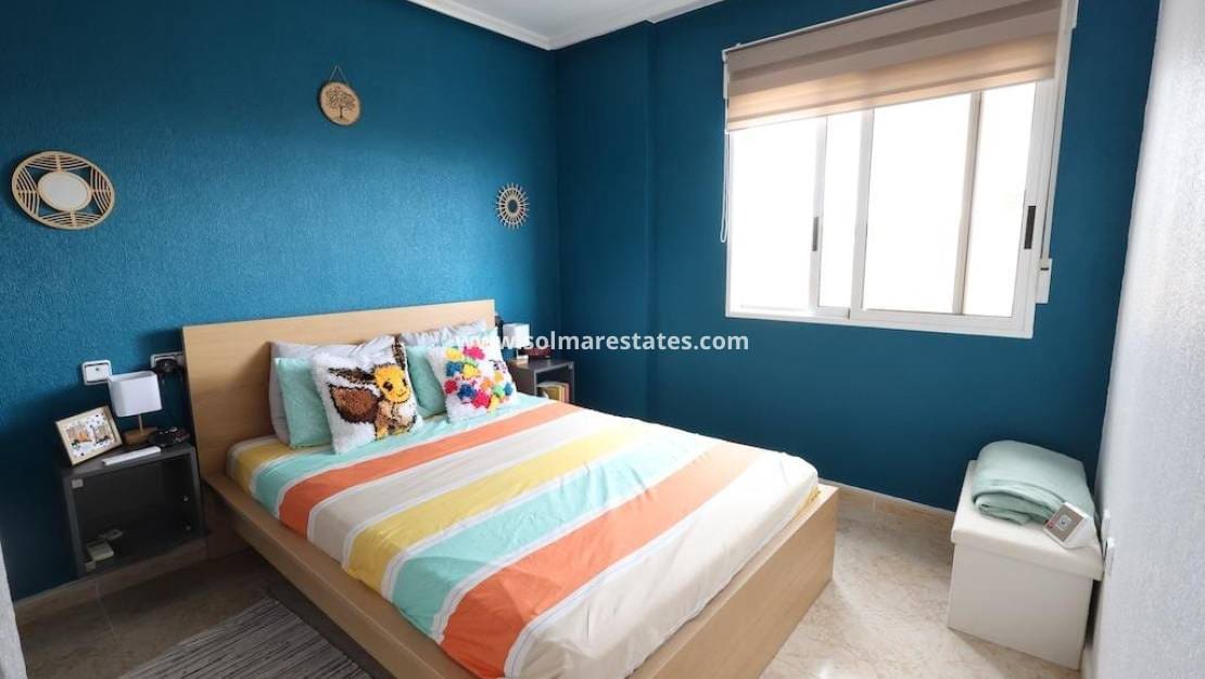 5 sypialnia Willa na sprzedaż w Villamartin z basenem - 385 000 € (Ref: 9922693)