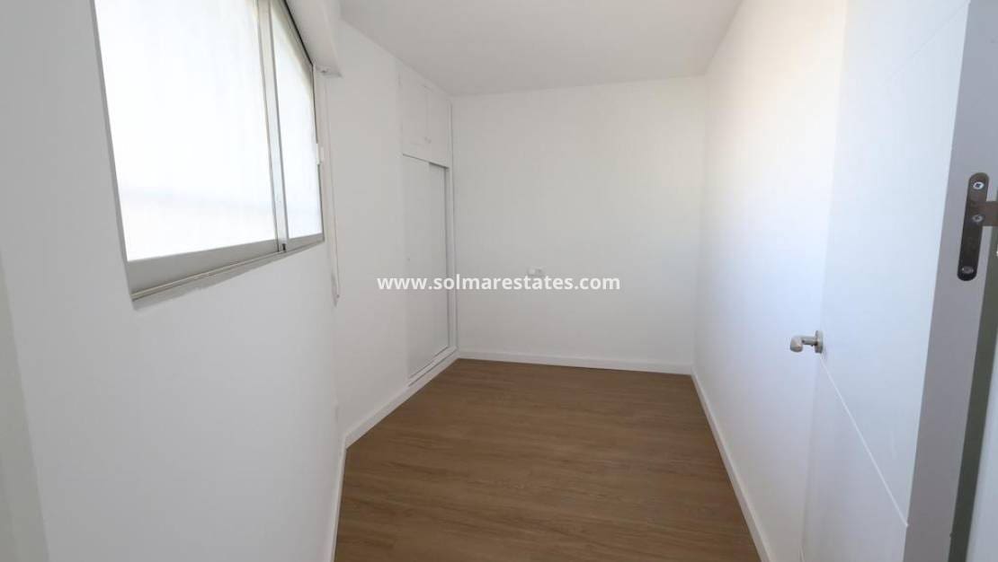 3 camera da letto Appartamento in vendita in La Zenia con piscina - 295.000 € (Rif: 9922694)